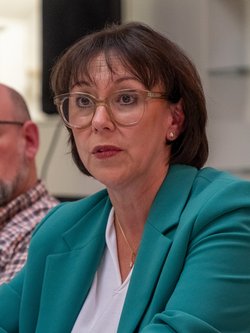  Silke Josten (UWG)